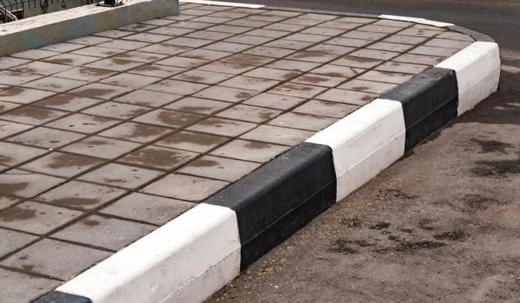 Kerb Stone (Road Divider) - piperitacare.com